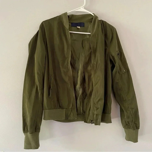 Francescas Olive Bomber Jacket Womens Size 2 Military Chic Streetwear - Picture 2 of 5